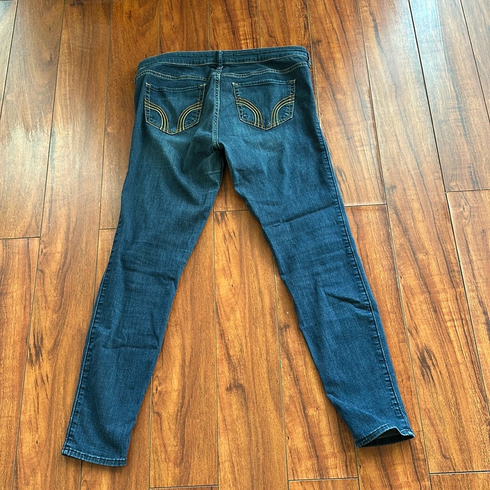 Hollister w31 l 29